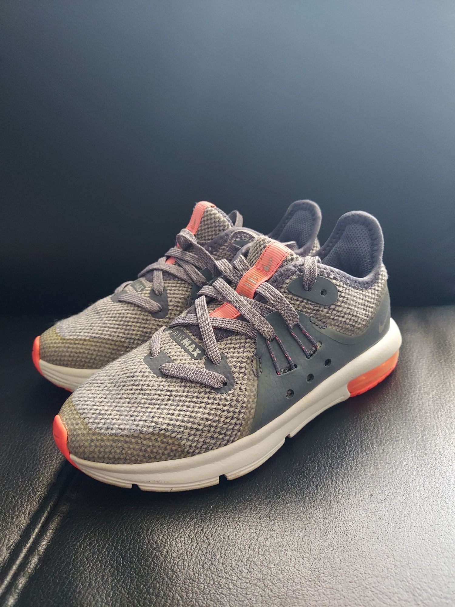 Дитячі крассовкі Nike / Adidas / Reebok