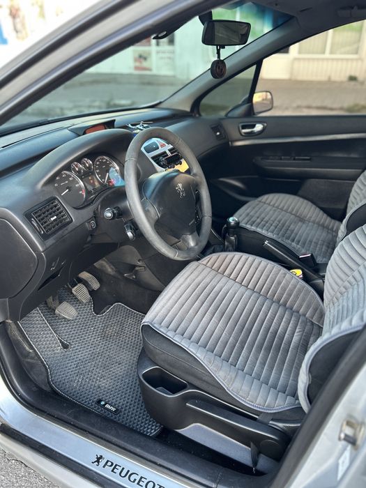 Продам Peugeot 2.0 газ/бенз