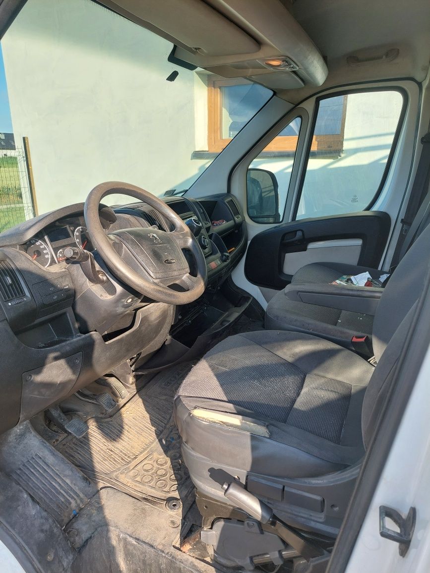 Peugeot Boxer 2.2, L1H1 Blaszak