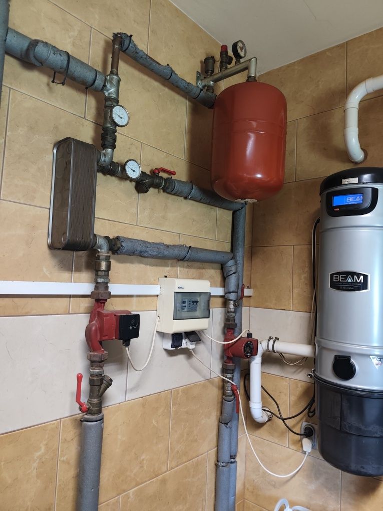 Hydraulik -Eko hydro gaz. Centralne ogrzewanie pompy ciepła, gaz woda