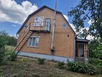 Будинок з територією, с. Карпусі, за Абазовкою