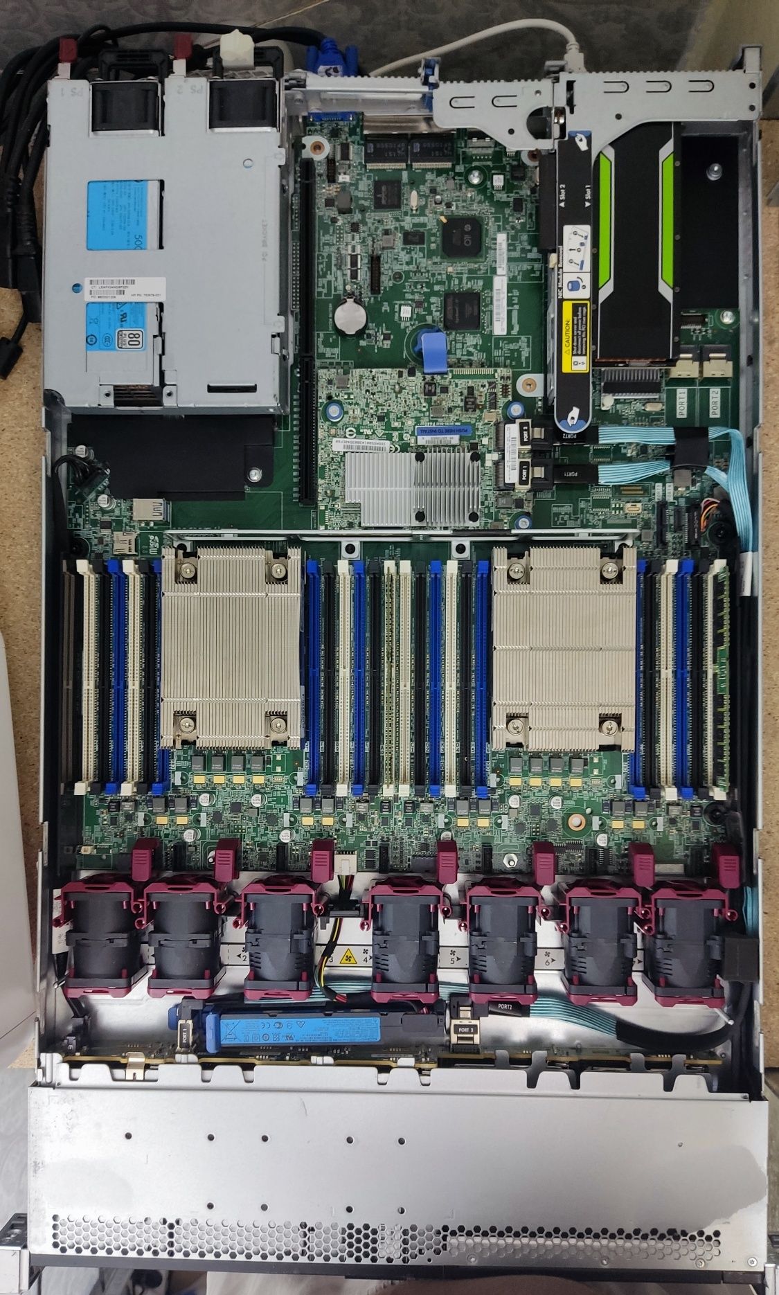 HP DL360g9 + GPU Tesla P4 + HHD