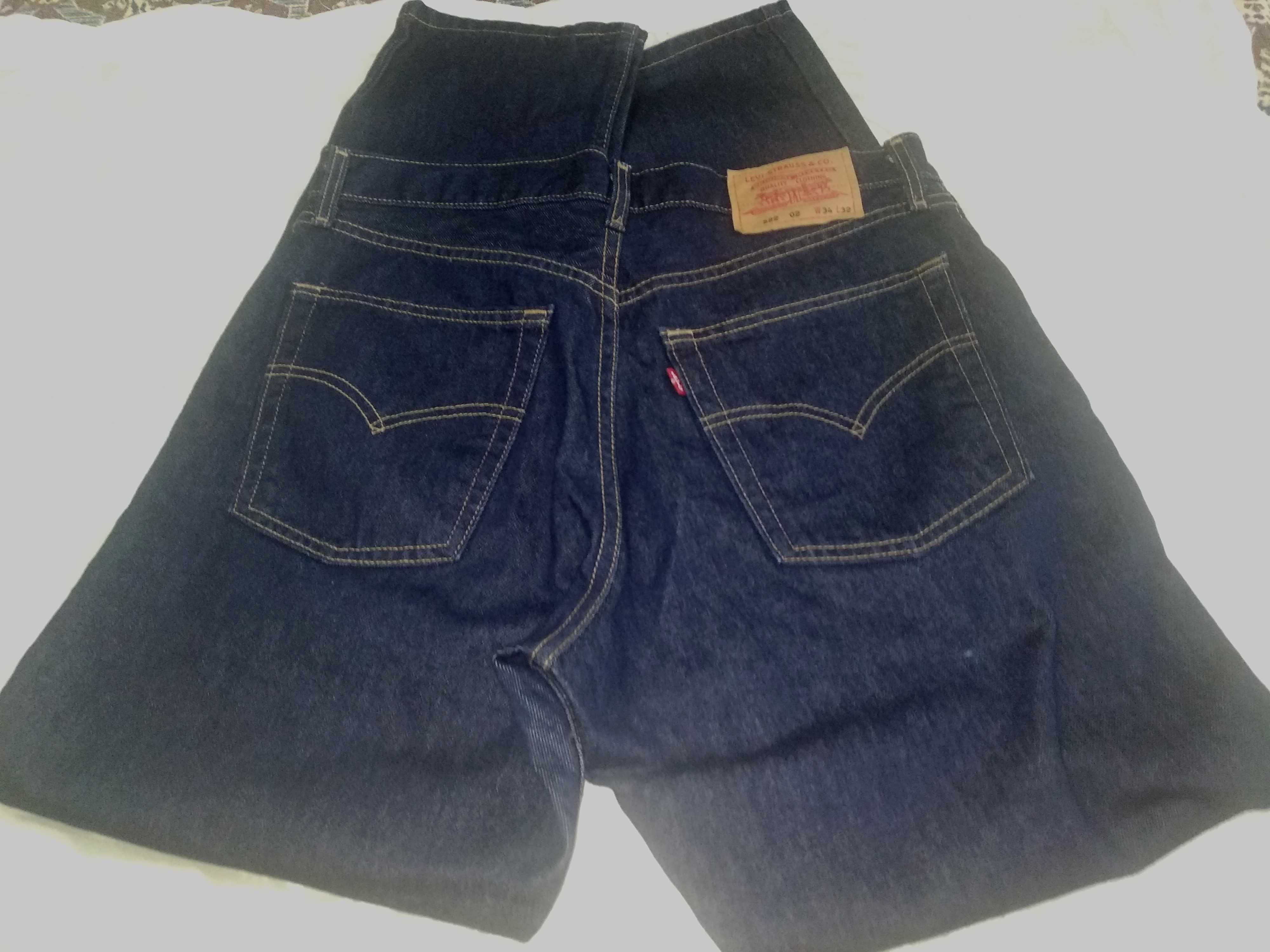 Джинси LEVIS 522 made in  Pakistan  W34 L32