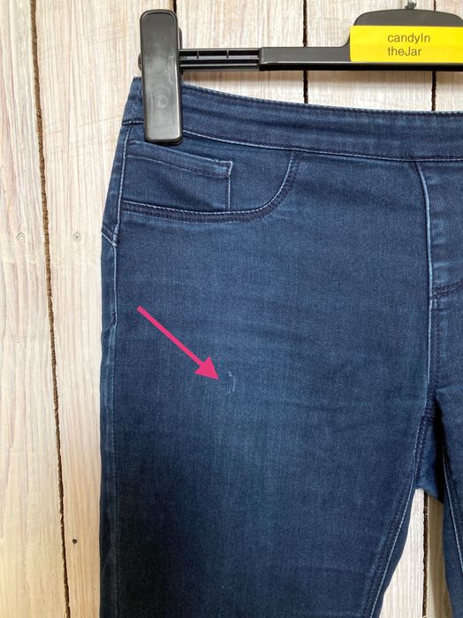 Reserved spodnie damskie Slim Fit W26/L32 jeans