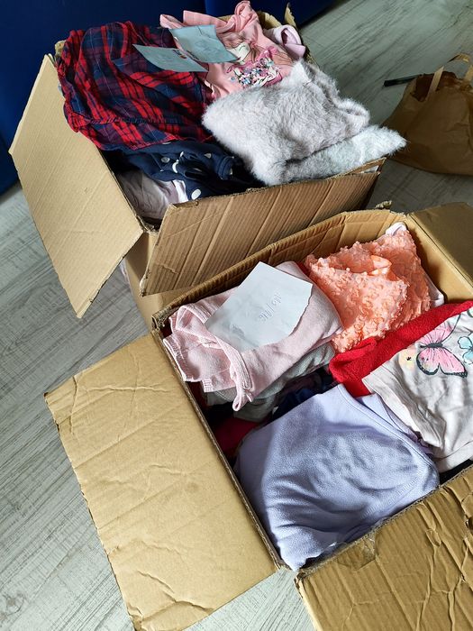 Duży zestaw ubranek dla dziewczynki 110, 116