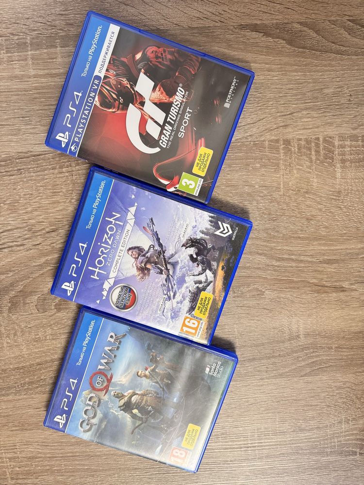 Продам Sony PlayStation Ps4 Slim 1Tb