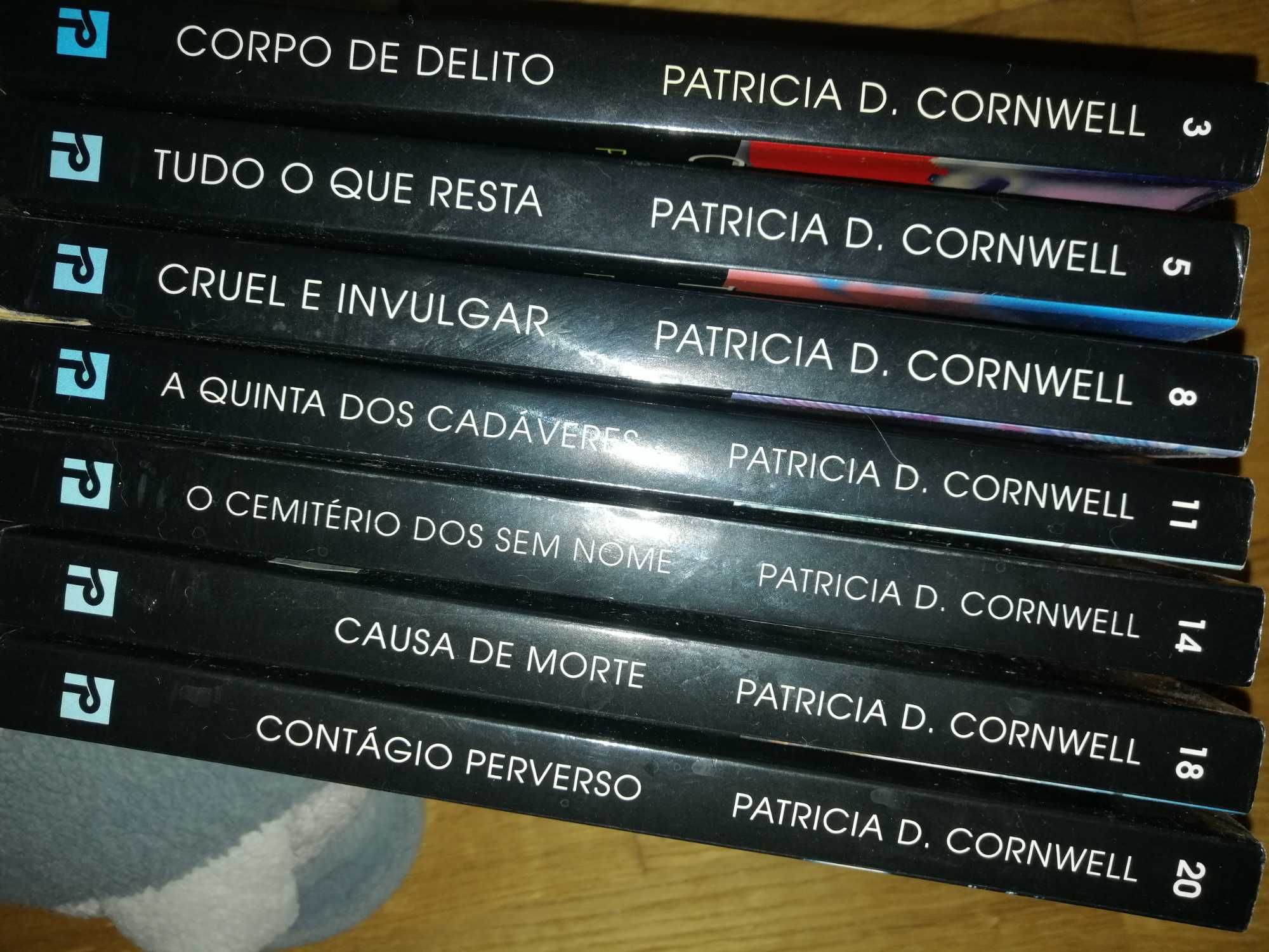 Vários livros de Patrícia D. Cornwell