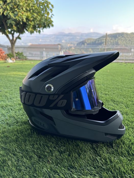 Capacete Downhill Bell + óculos 100%