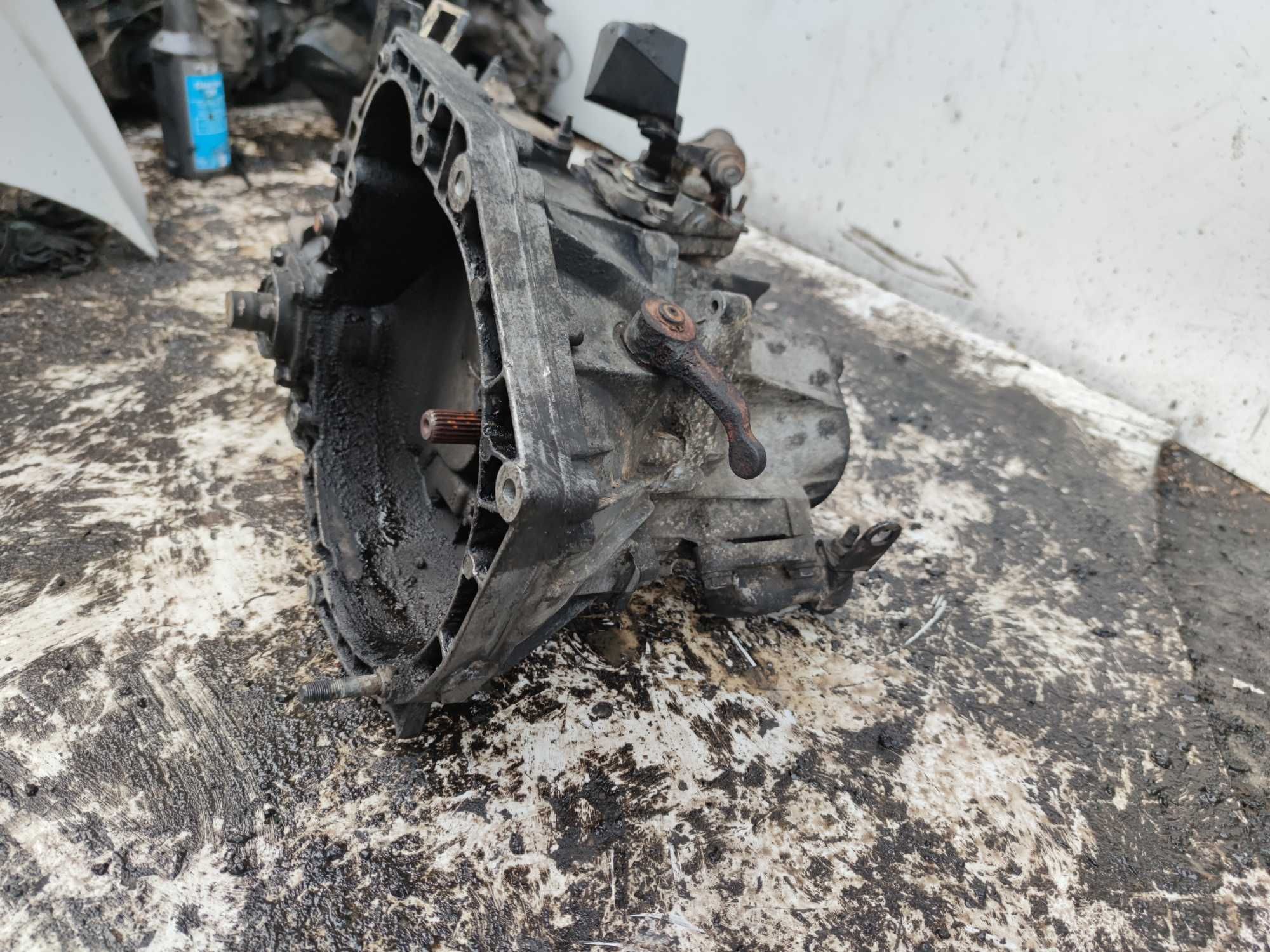 Alfa Romeo 156 Alfa Romeo 166 2.4 JTD Skrzynia Biegów