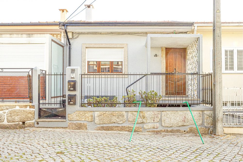 Moradia T3 ou 2 casas T1, totalmente renovada - Quinta das Pedras