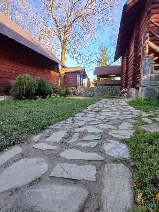 Котедж у Карпатах для 6/8 осіб.