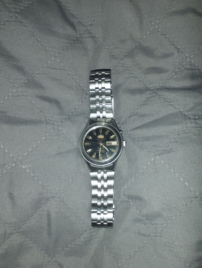 Часи Orient 3 stars