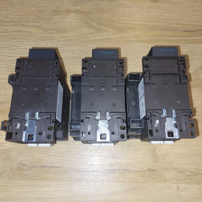 Stycznik Siemens Sirius 3RT1535-1AP00 2NO 2NC