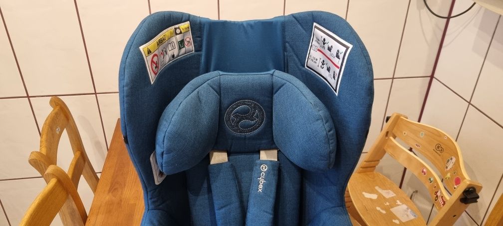 Fotelik samochodowy Cybex Sirona Zi i-size Mountain Blue Plus obrotowy