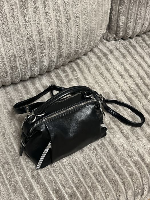 Продам новую женскую сумку