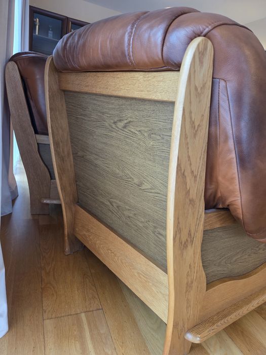 Komplet mebli skórzanych - sofa oraz 2 fotele