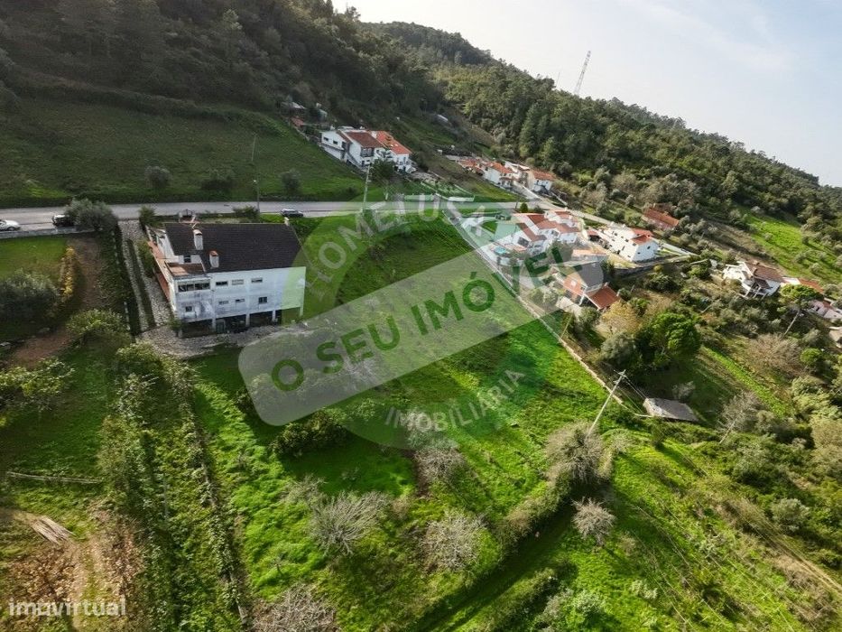 Terreno com 1500 m2 em Santa Clara!