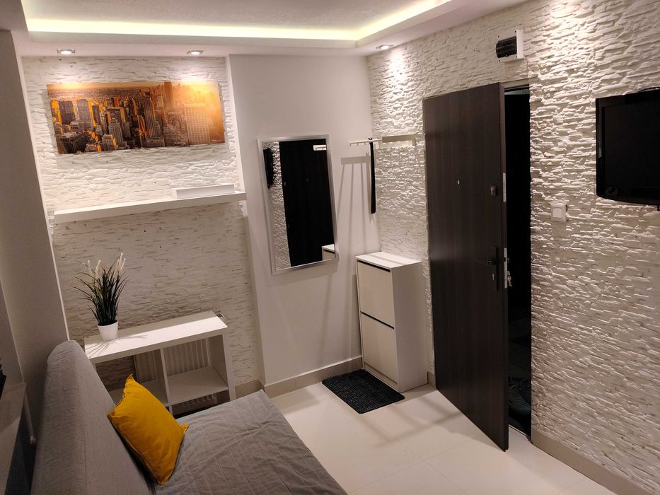 Przytulna kawalerka 18 m2 blisko centrum, Doskonała komunikacja