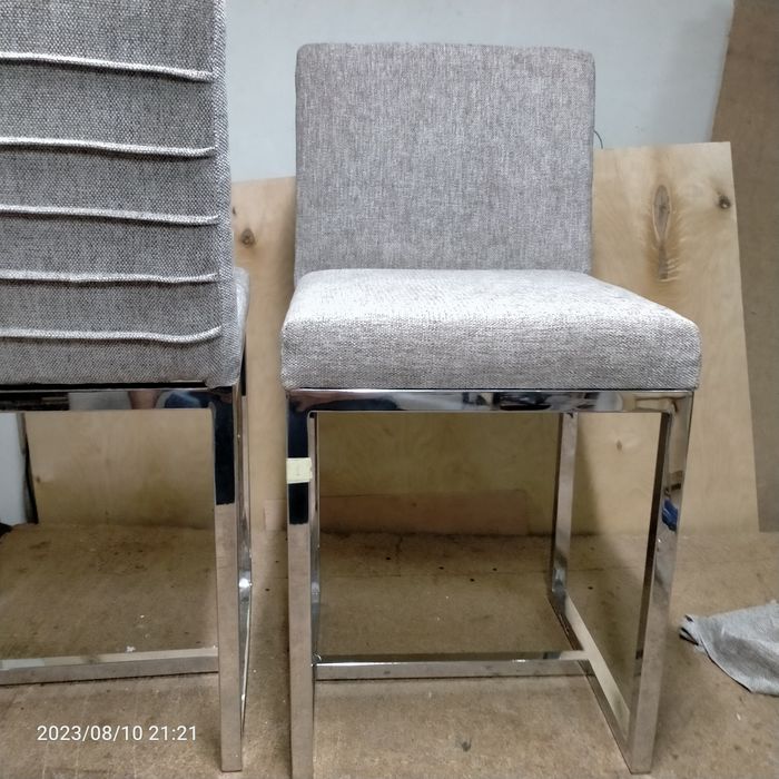 Ремонт і перетяжка м'яких меблів