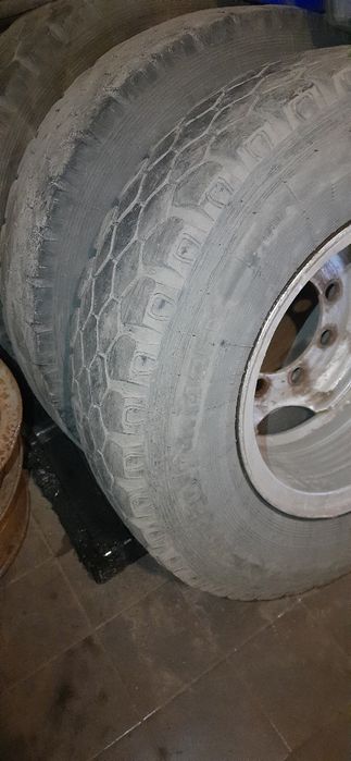 Продам колеса в сборе б/у.Зил. Камаз 508*260. 6шт.по 4000грн. с дискам