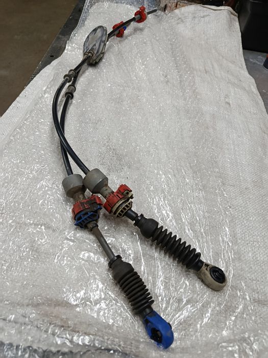 Трос коробки передач Нисан Кашкай