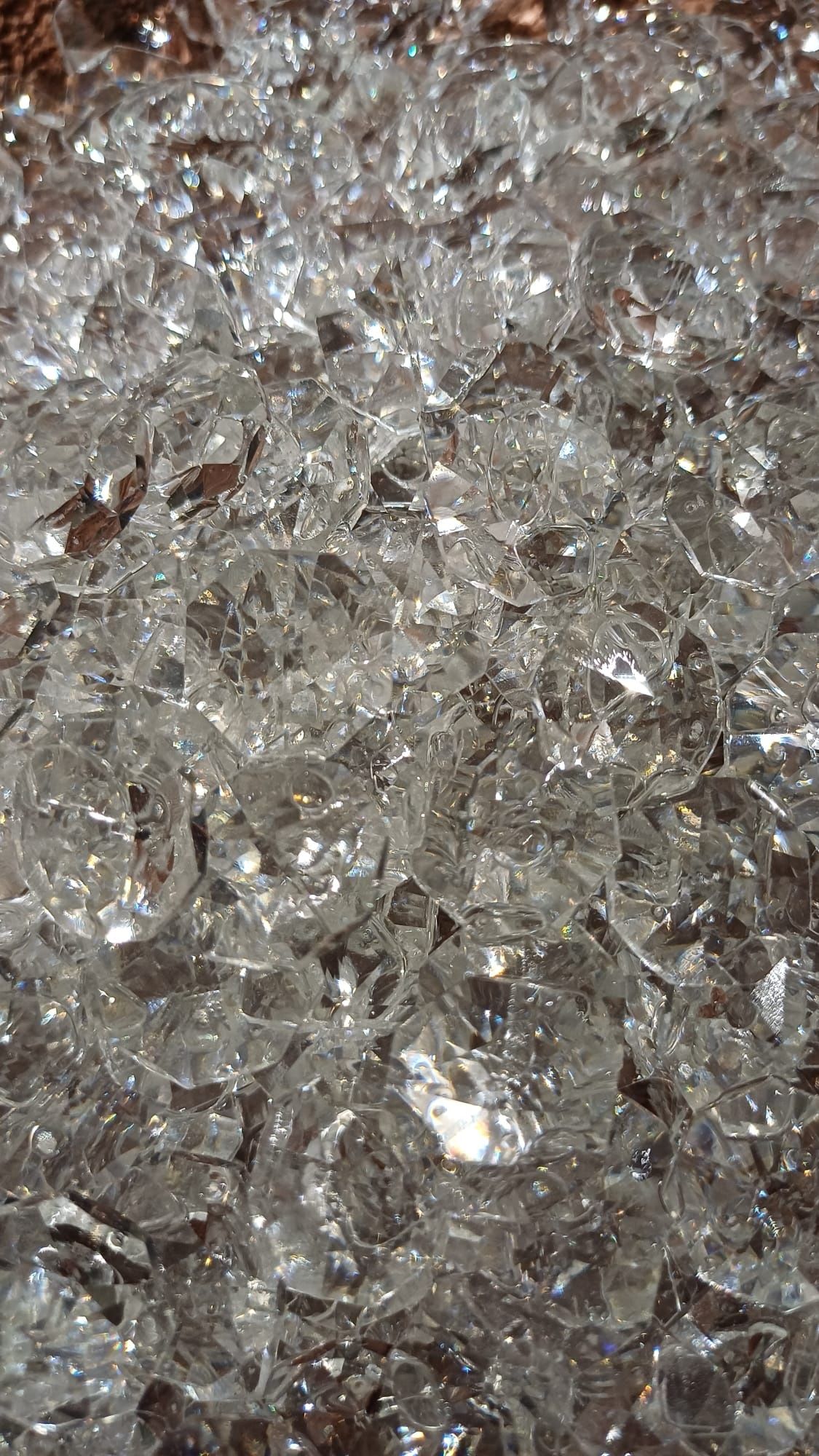 Plafon sufitowy z kryształkami piękny