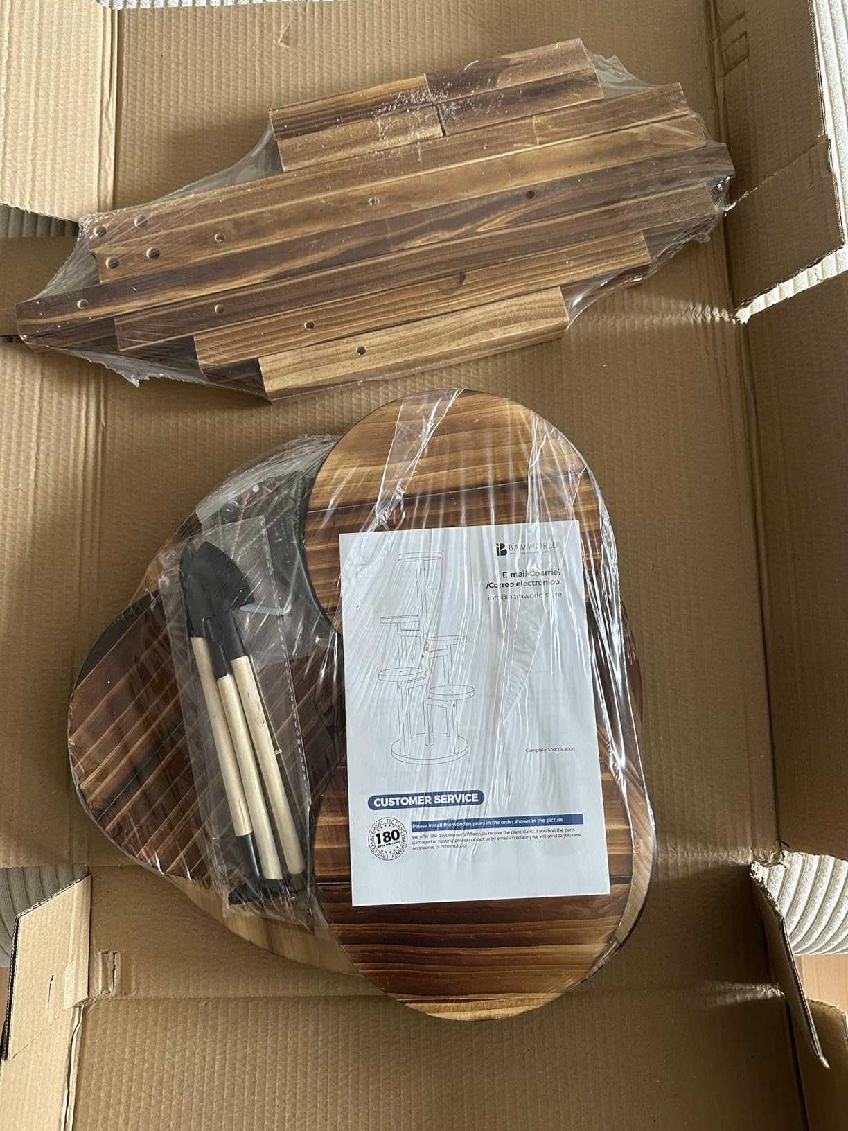 Stojak na rośliny drewniany 80 cm – elegancki regał kwiatowy