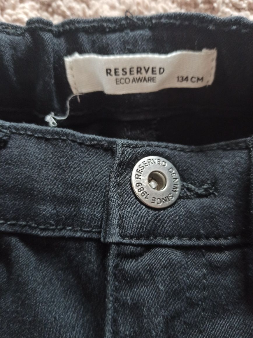 Spodnie Reserved 134 czarne jeansy  dla dziewczynki