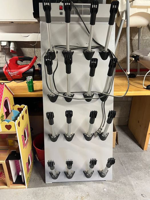 Suszarka na buty narciarski