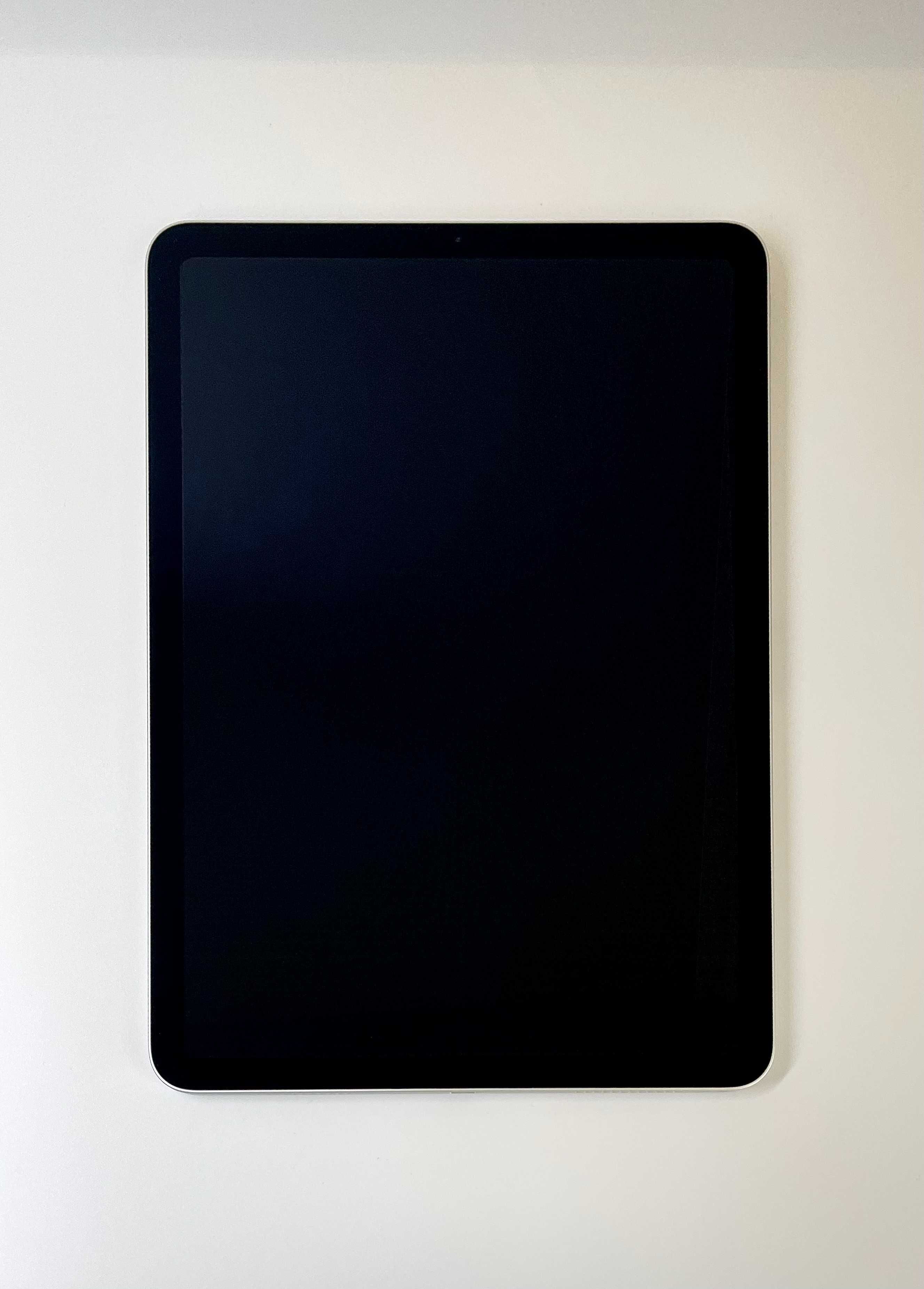 Apple iPad Air 2022 10.9" 64GB | Srebrny | Bat. 90% | Komplet | Kl. A+
