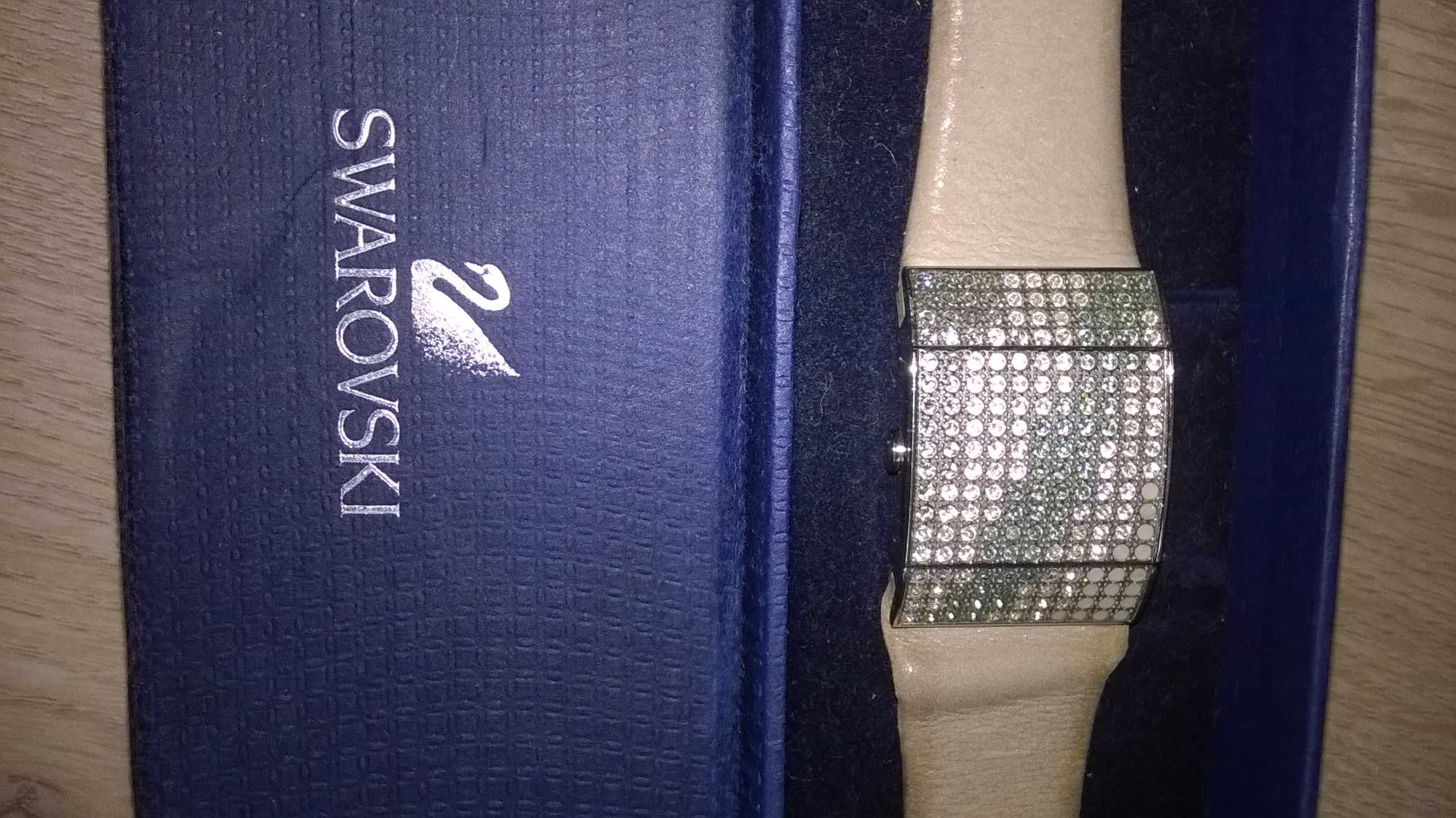 Часи SWAROVSKI оригінал, 198 камнів