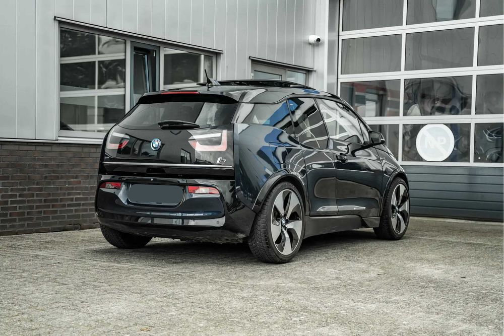 BMW i3      2019