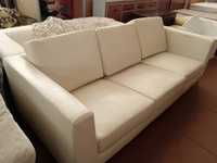 Sofa de 3 lugares creme