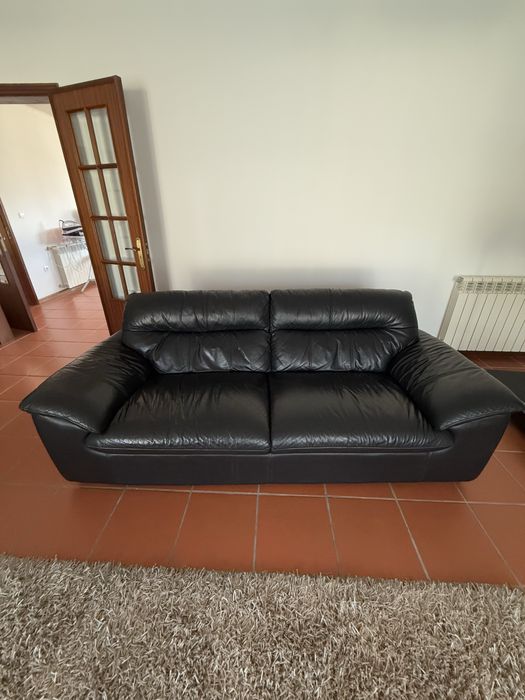 Vende se dois sofas em otimo estado, negociavel