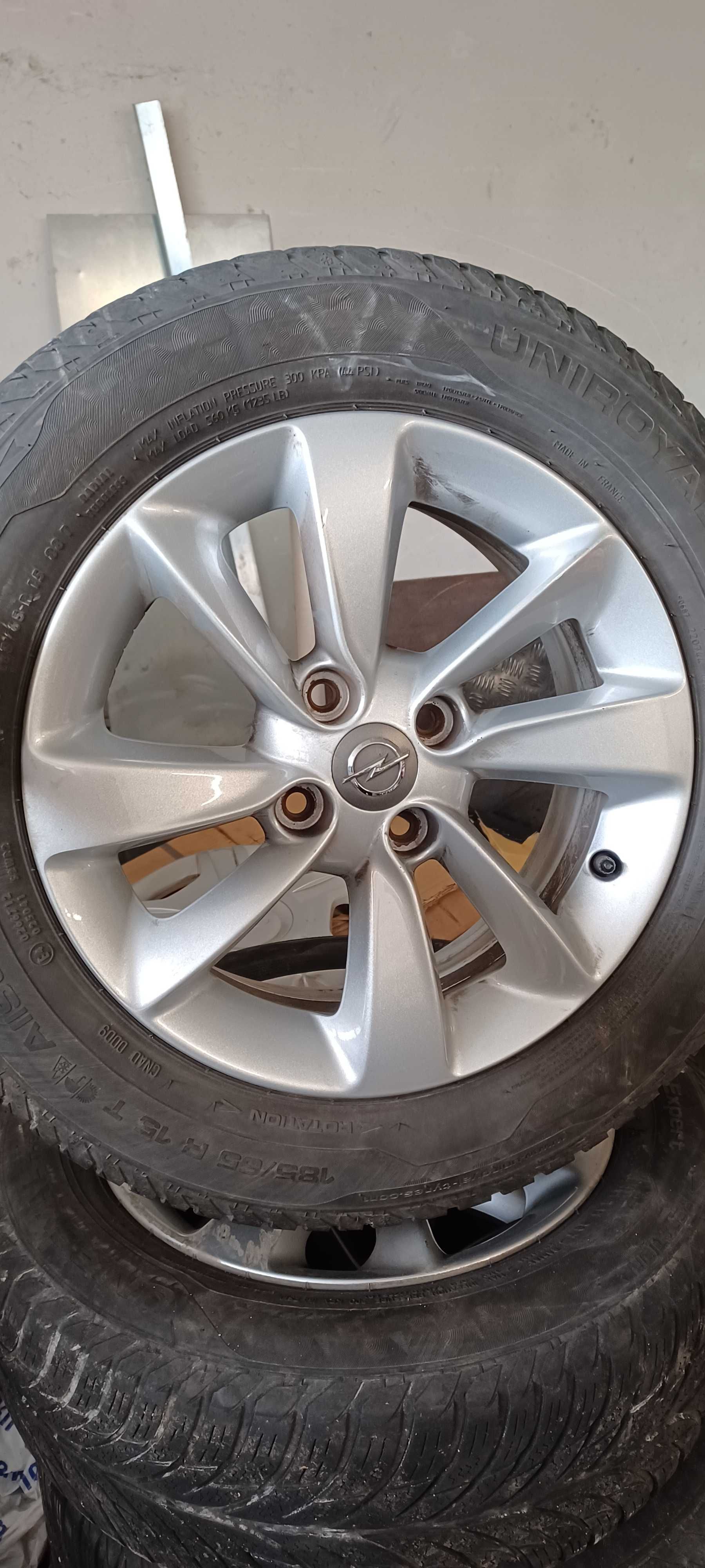Felgi 4x100 15 Opel Corsa Adam