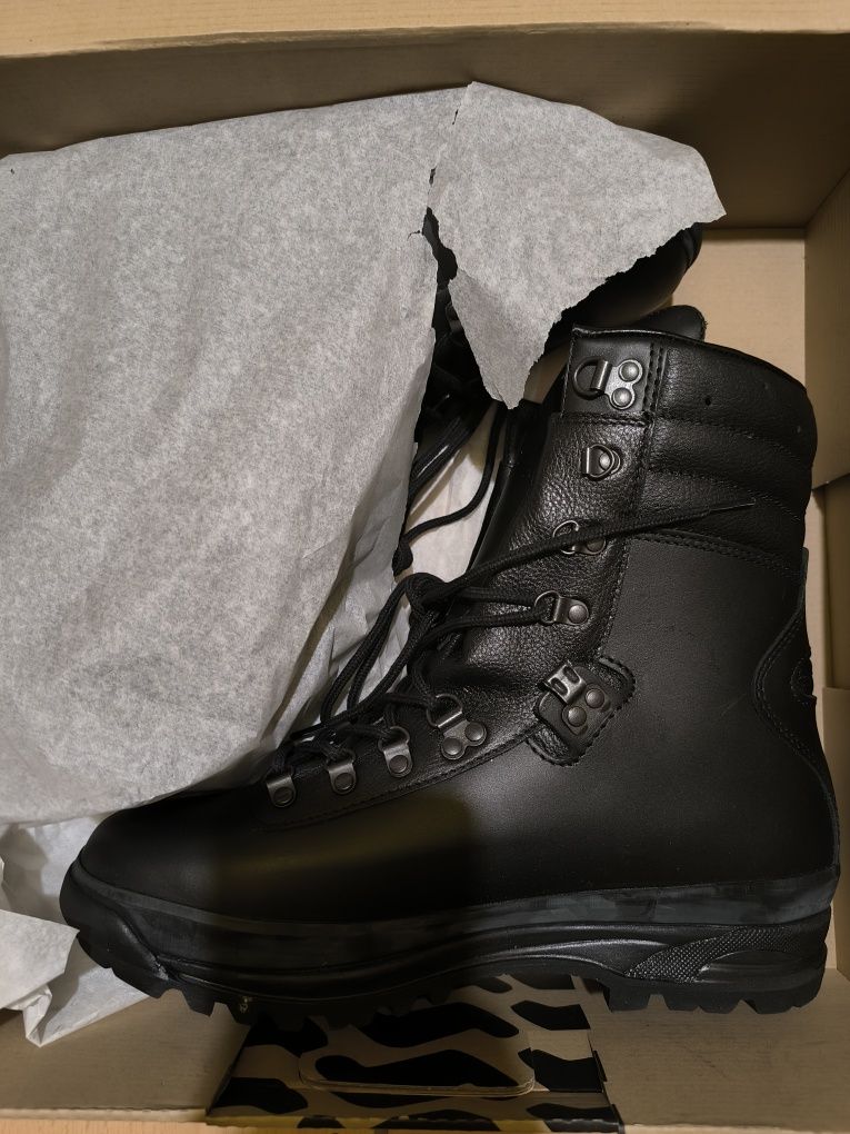 Buty 928/MON roz 28 zimowe vibram wojskowe wojas