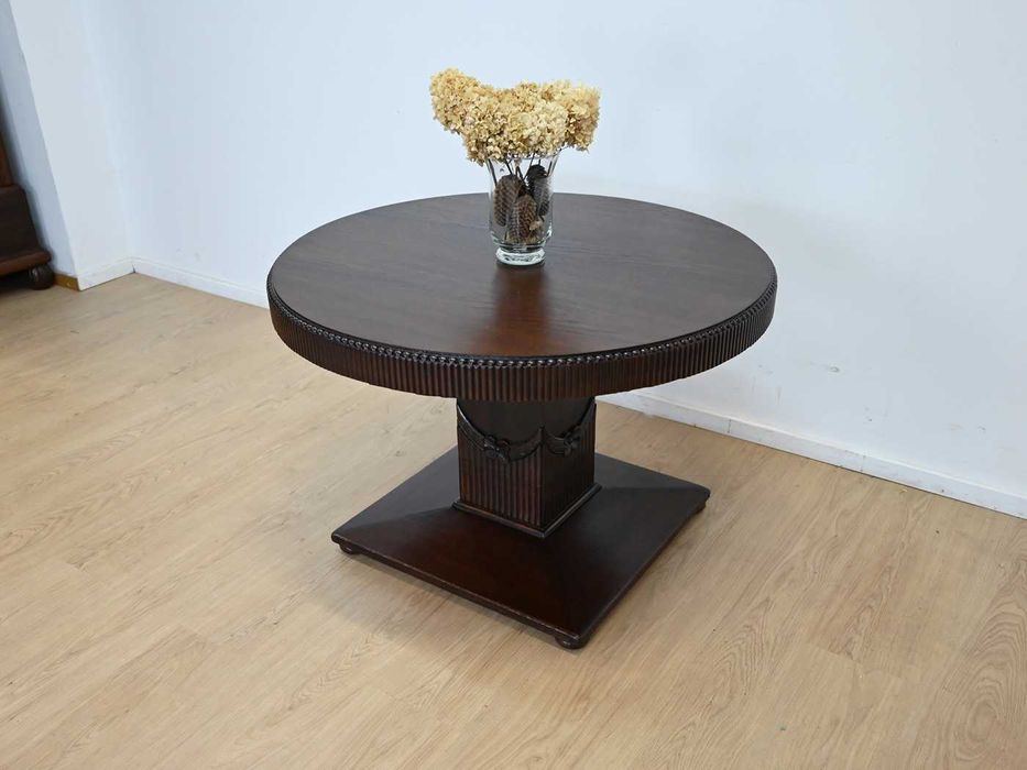 okrągły stolik na jednej nodze 101401