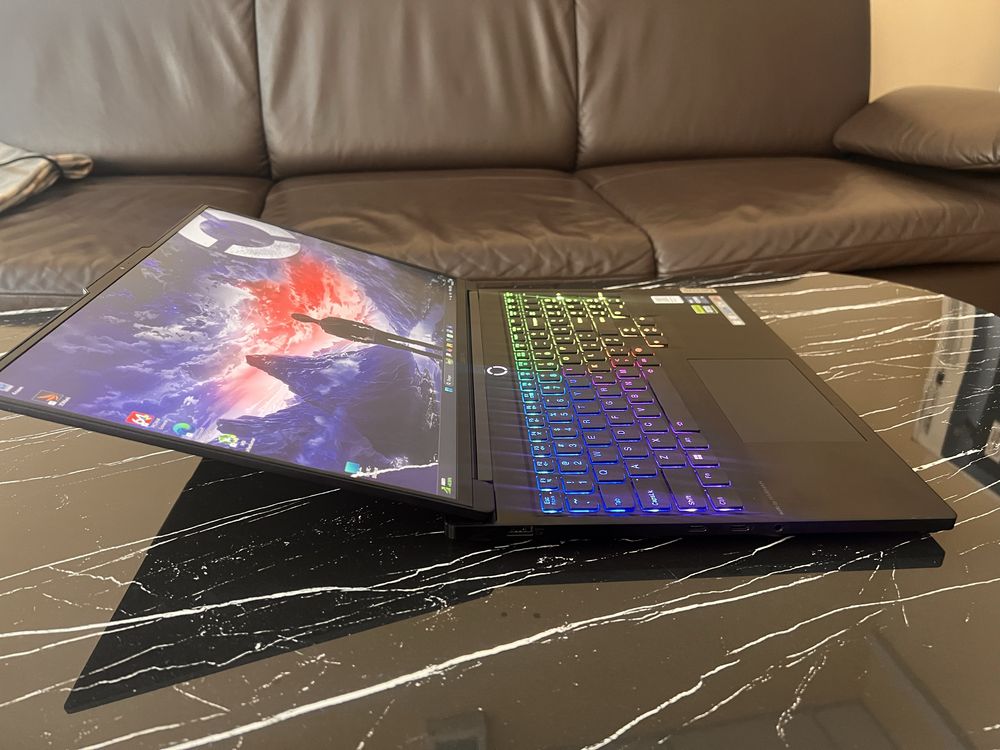 Игровой Legion 7 QHD240hz i9-14900hx Rtx 4070 ddr5-32 ssd 1tb
