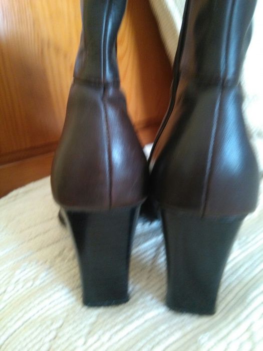 Botas de senhora BAIXA de PREÇO