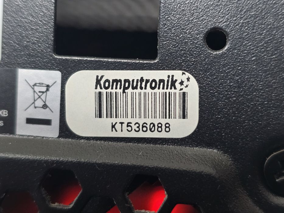 Komputer Komputronik i5-8400 / 16 GB / SSD 250 GB / GTX 1050 Ti + M