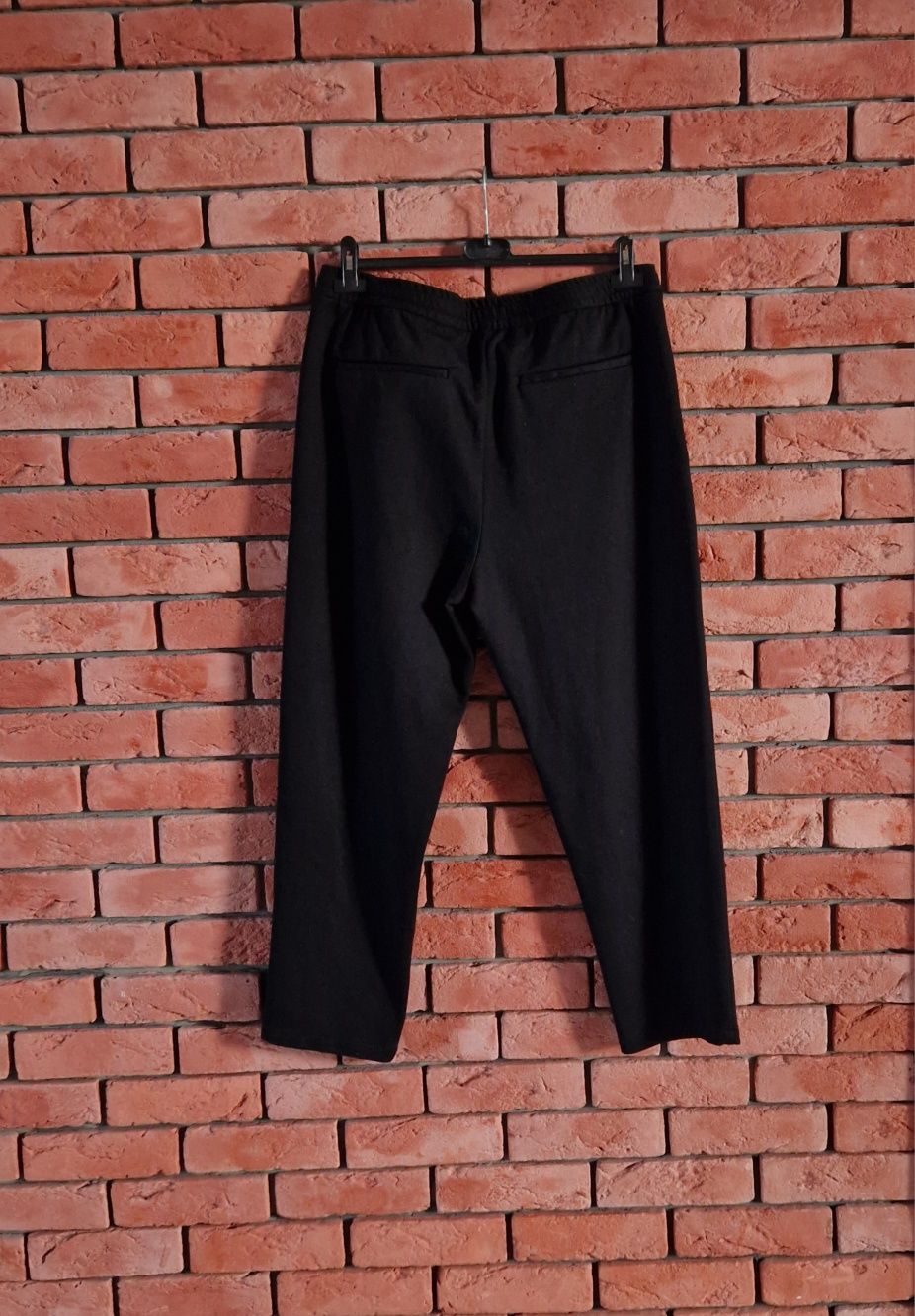 Czarne spodnie H&M r L regular fit