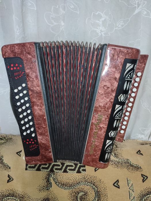 Продам гармонь гармошка тульська