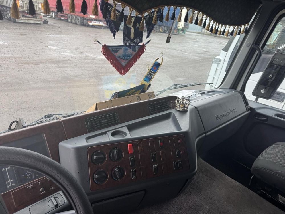 Продам мерседес actros 1835 в отличном состоянии