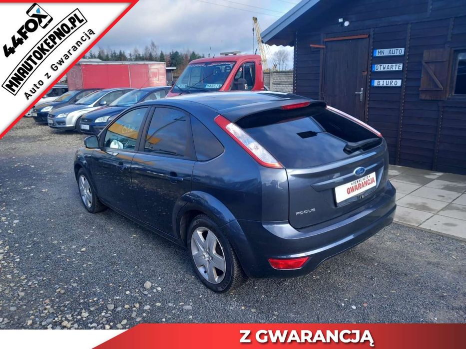 Ford Focus 2000 benzyna po oplatach