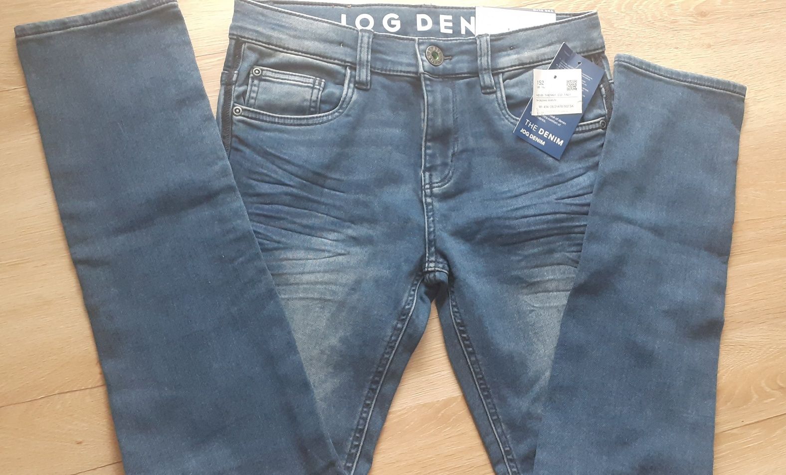 Spodnie jeansowe C&A rozmiar 152 nowe