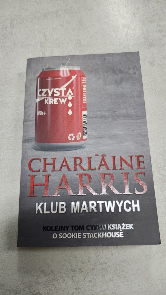 Klub martwych. Charlaine Harris