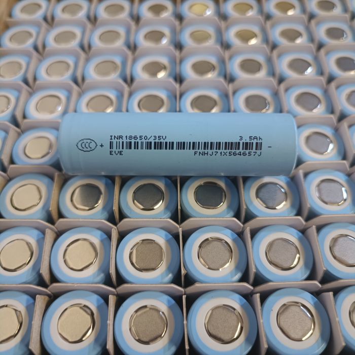 Акумулятори  високотокові 18650  EVE 25p 30A ,EVE 35v 3500mAh