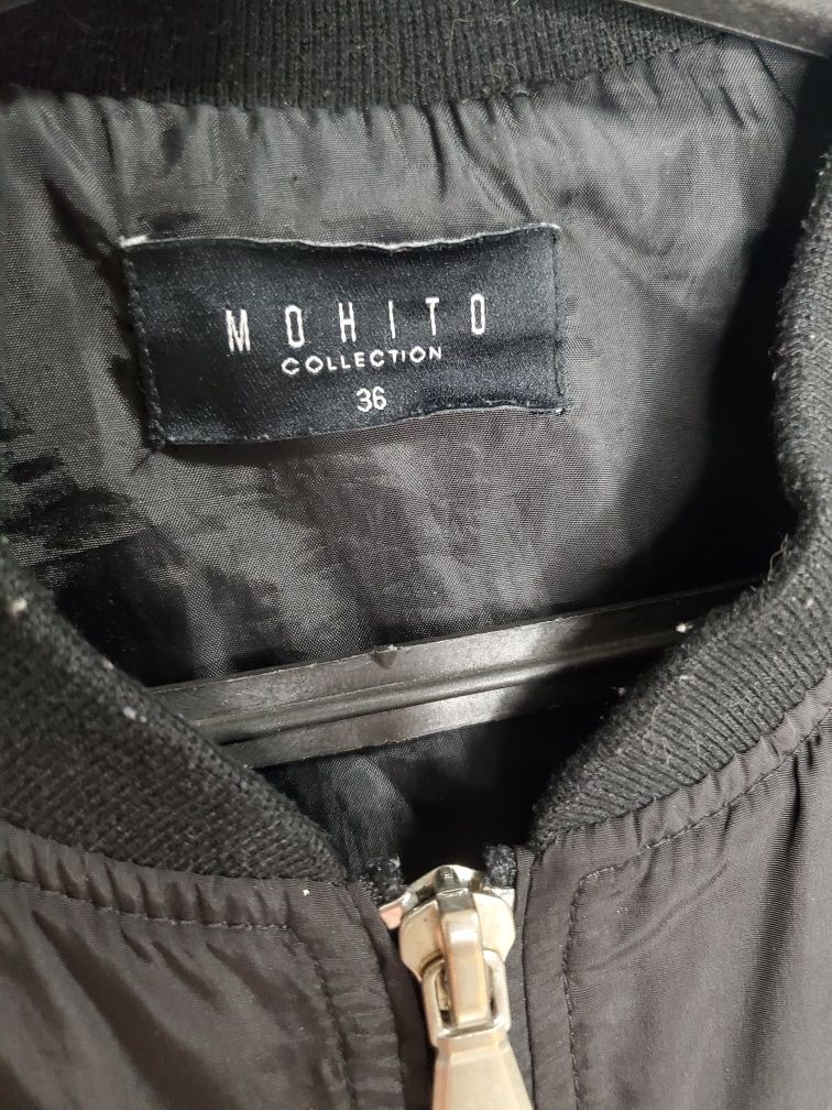 Срочно! Продам бомбер женский