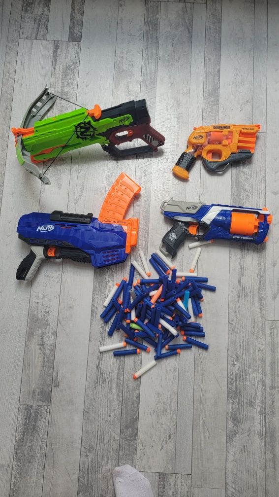 Zestaw Nerf plus strzałki