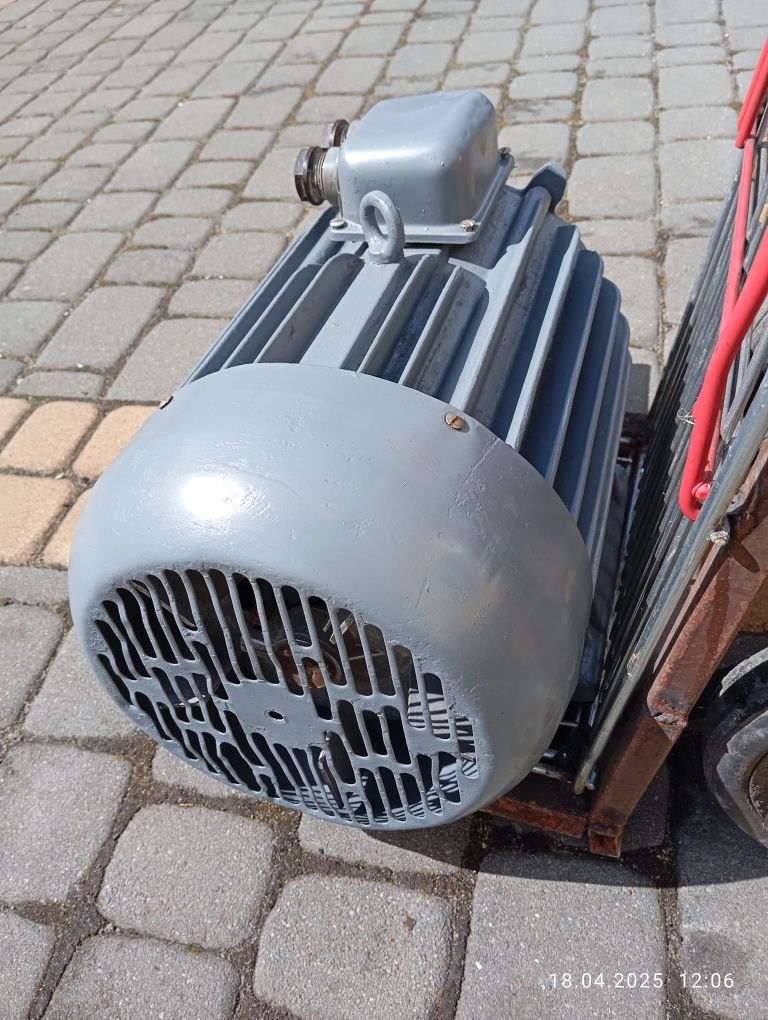 Silnik elektryczny siłowy 7.5kw 1440 obr
